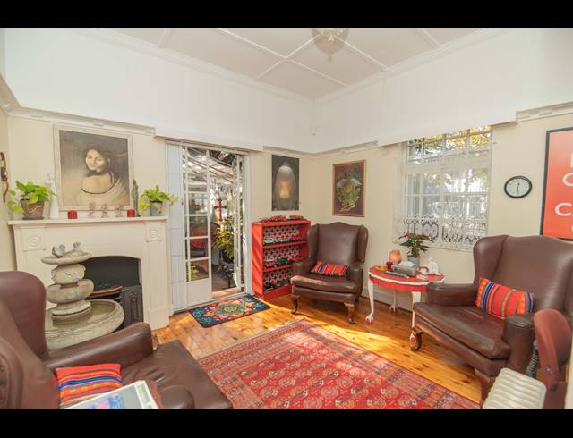 5 BEDROOM HOUSE FOR SALE IN ST GEORGES PARK